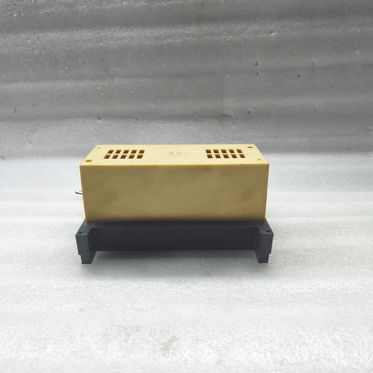 PSU1 POWER SUPPLY UNIT 220V-240V INPUT +12V ISO +5V +12V GND OUTPUTS