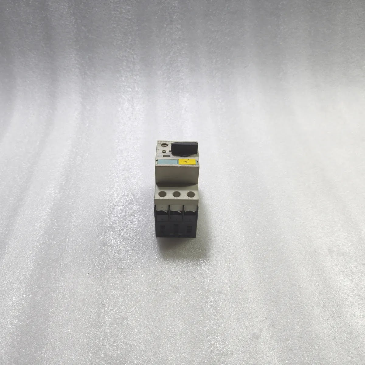SIEMENS 3RV1021-4BA15 SIRIUS Motor Starter Protector 14-20A 690V 50kA CLASS 10