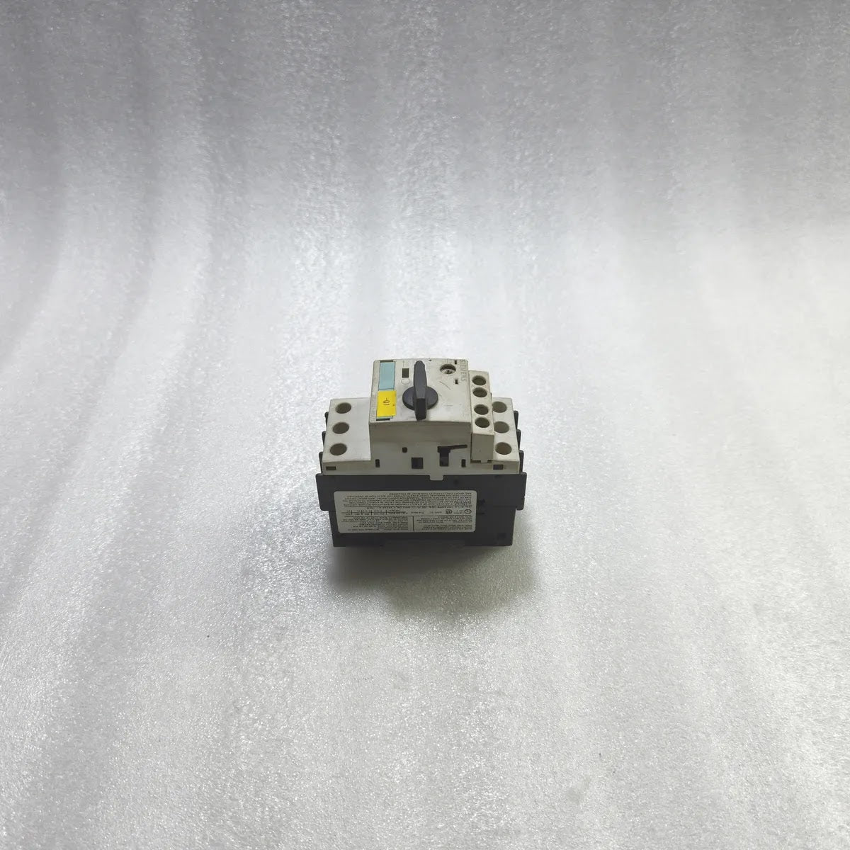 SIEMENS 3RV1021-4BA15 SIRIUS Motor Starter Protector 14-20A 690V 50kA CLASS 10