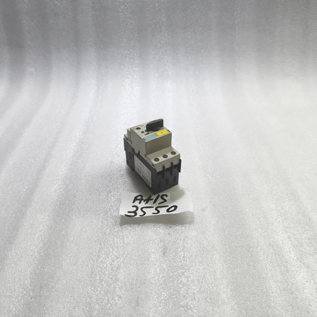 SIEMENS 3RV1021-1GA15 SIRIUS Motor Starter Protector 4.5-6.3A 690V 100kA CLASS