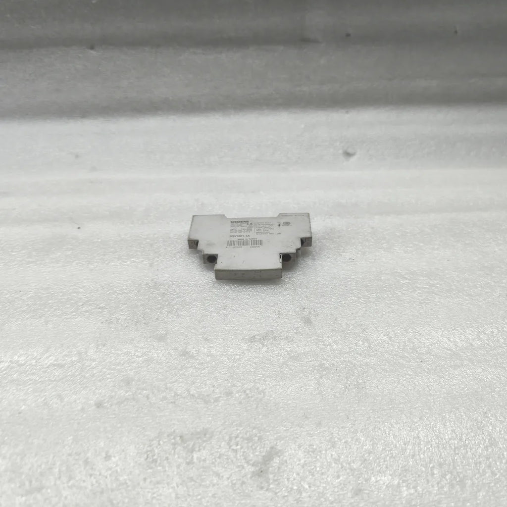 SIEMENS 3RV1901-1A Auxiliary Contact Block 690V 10A IEC/EN 60947 for 3RV1