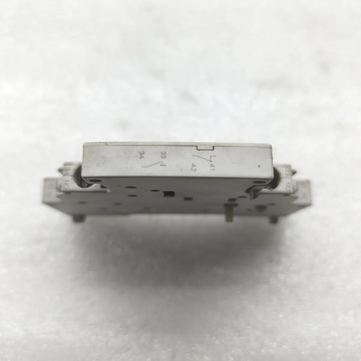 SIEMENS 3RV1901-1A Auxiliary Contact Block 690V 10A IEC/EN 60947 for 3RV1