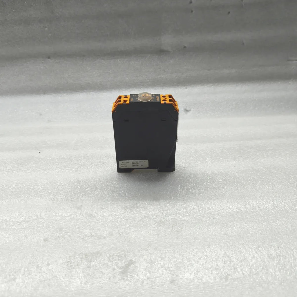 SELEC 800SD-2-230 Star Delta Timer Relay 230V AC 50/60Hz 5A Contact