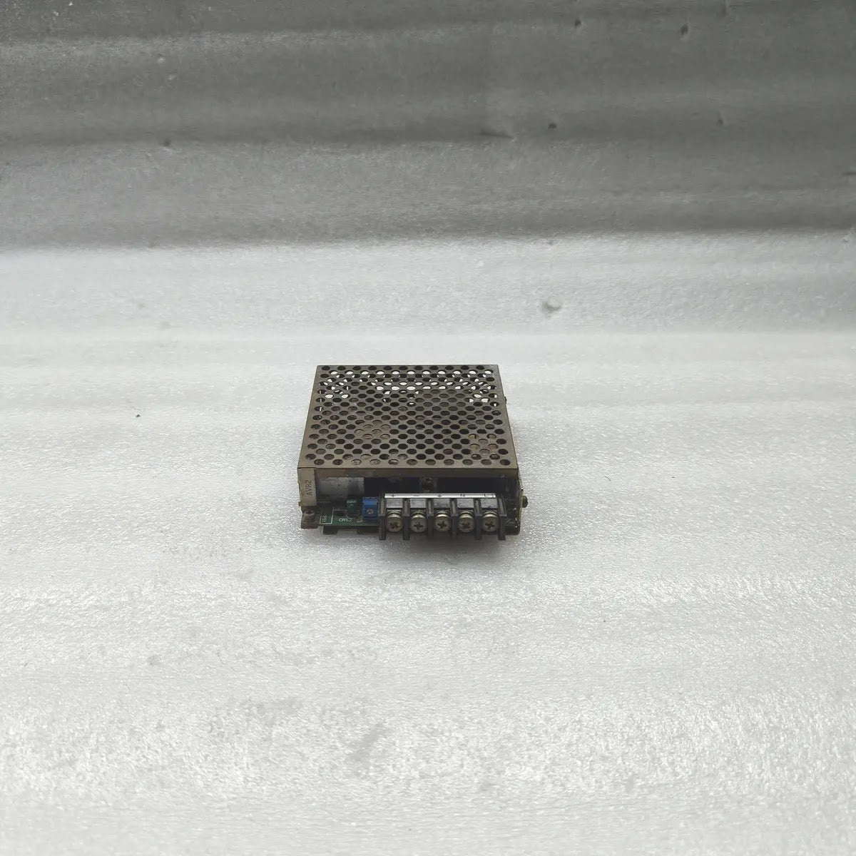 TDK FAW05-3R0 POWER SUPPLY AC INPUT 100-240V 0.4A DC OUTPUT 5V 3.0A 50-60Hz