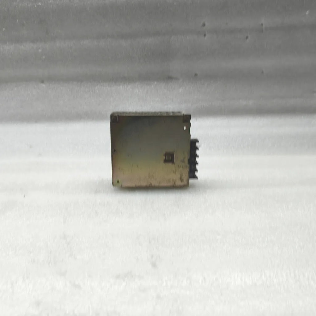 TDK FAW05-3R0 POWER SUPPLY AC INPUT 100-240V 0.4A DC OUTPUT 5V 3.0A 50-60Hz