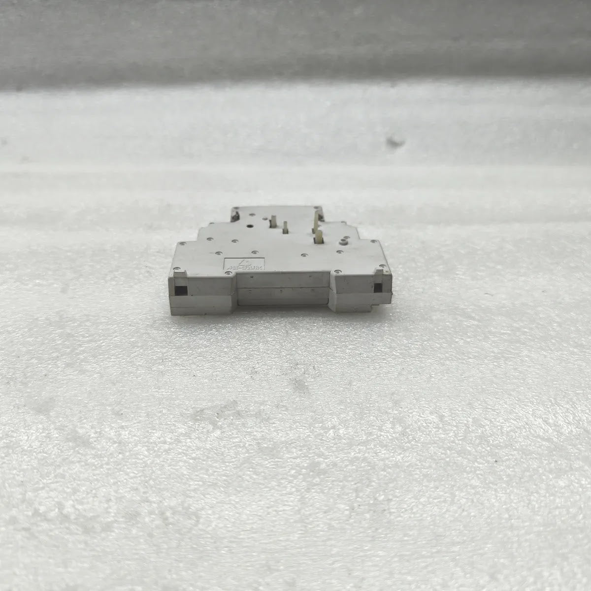 SIEMENS 3RV1921-1M Auxiliary Contact Block 10A/Ui 690V IeAC-12 10A DC-13 AC-15