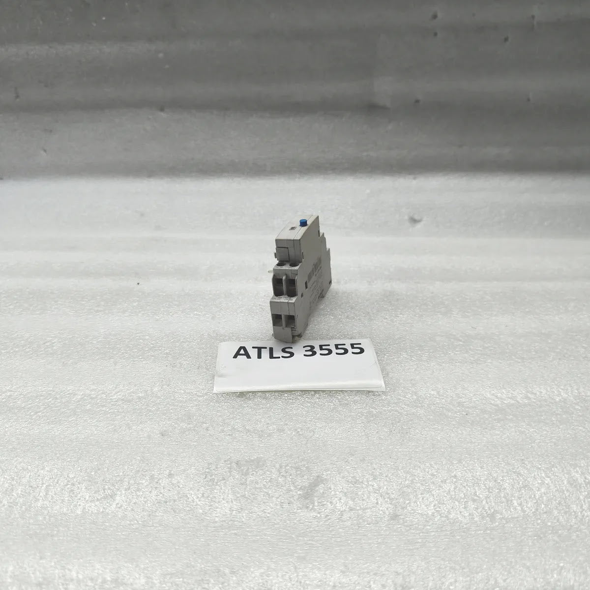 SIEMENS 3RV1921-1M Auxiliary Contact Block 10A/Ui 690V IeAC-12 10A DC-13 AC-15