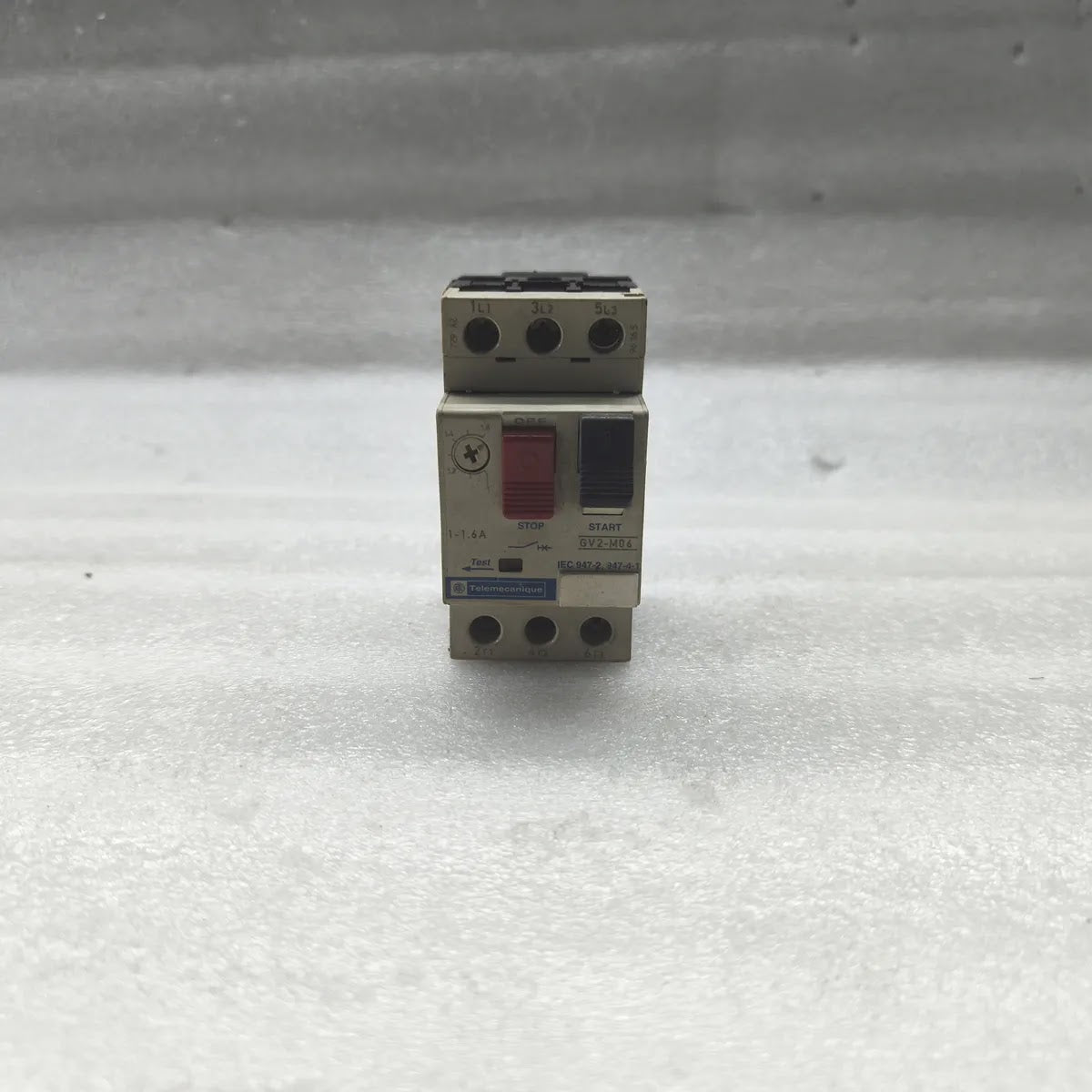 TELEMECANIQUE GV2-M06 Motor Circuit Breaker 1-1.6A 690V 50/60Hz 3-Pole