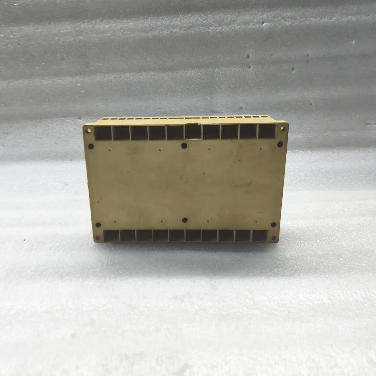 EAPL ST-10M1 SEQUENTIAL TIMER 10-Channel 85-270V AC/DC 10A 250VAC Relay Output