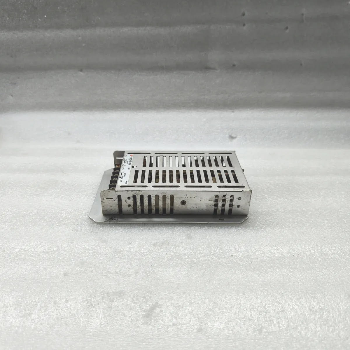 Fransch VTB24SC24 DC-DC Converter Power Supply +19~32V Input +24V 2.5A Output