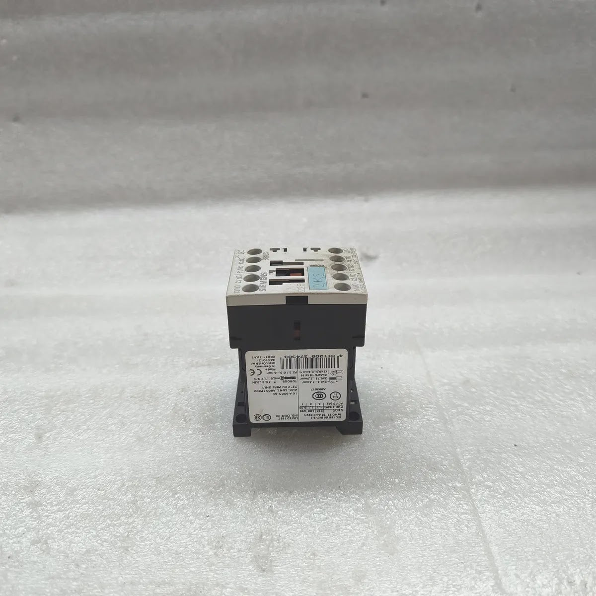 SIEMENS 3RH1122-1BB40 SIRIUS Control Relay 10A 600V AC DC 24V Coil 2NO 2NC
