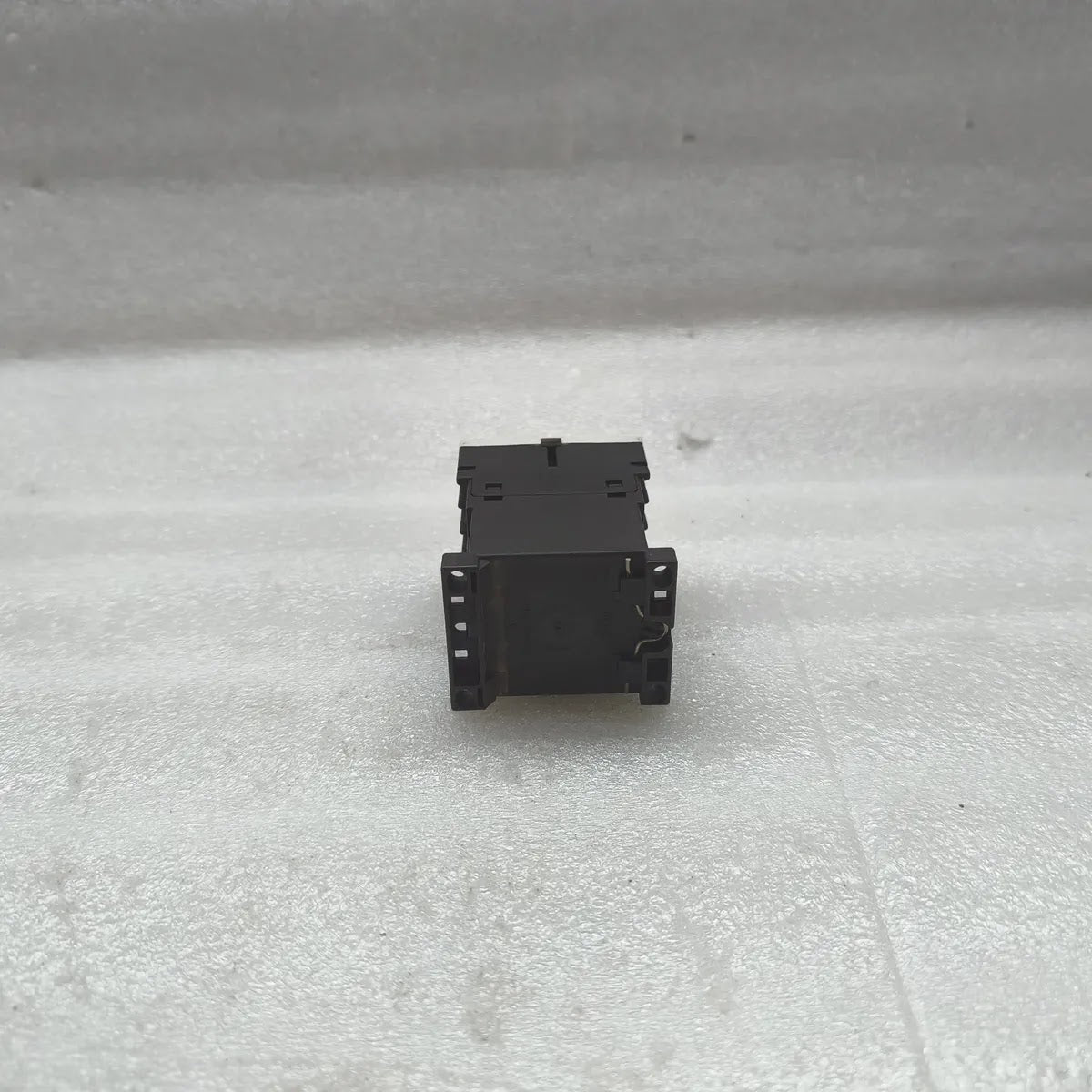 SIEMENS 3RH1122-1BB40 SIRIUS Control Relay 10A 600V AC DC 24V Coil 2NO 2NC
