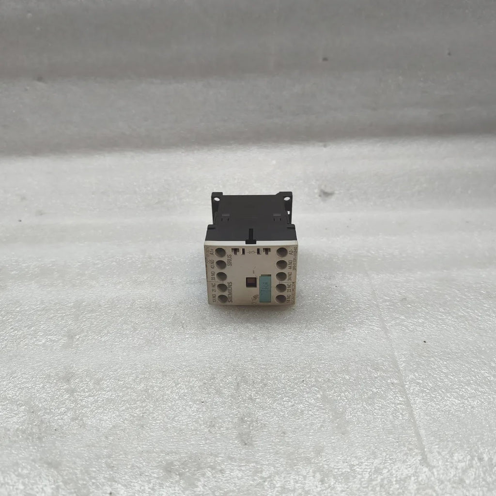 SIEMENS 3RH1131-1KB40 SIRIUS Auxiliary Contactor 10A 600V AC DC 17-30V 3NO 1NC