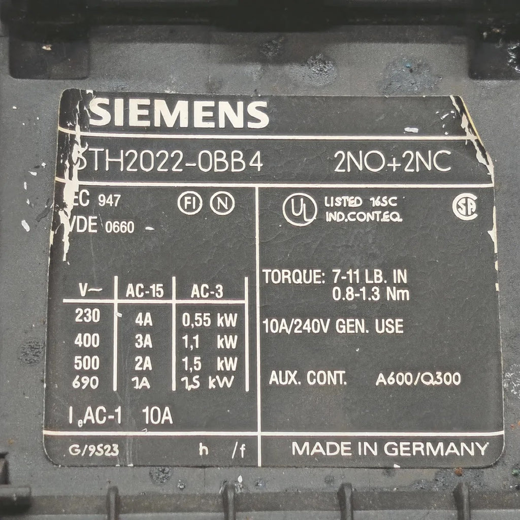 SIEMENS 3TH2022-0BB4 CONTACTOR RELAY 2NO+2NC DC 24V 10A IEC 947 VDE 0660