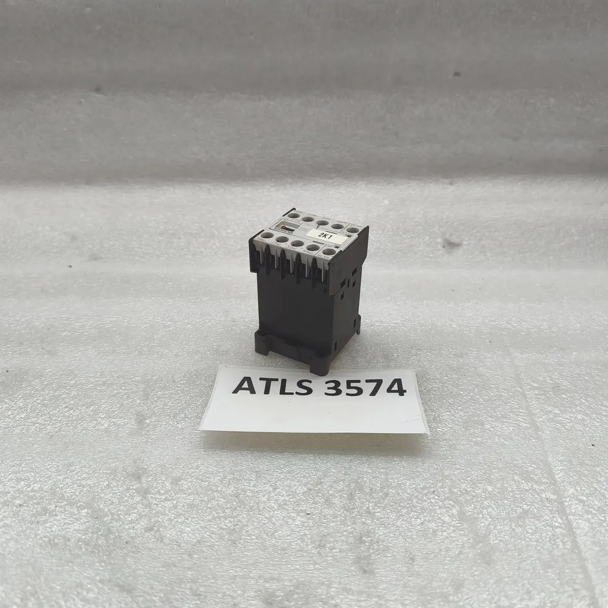 SIEMENS 3TH2022-0BB4 CONTACTOR RELAY 2NO+2NC DC 24V 10A IEC 947 VDE 0660