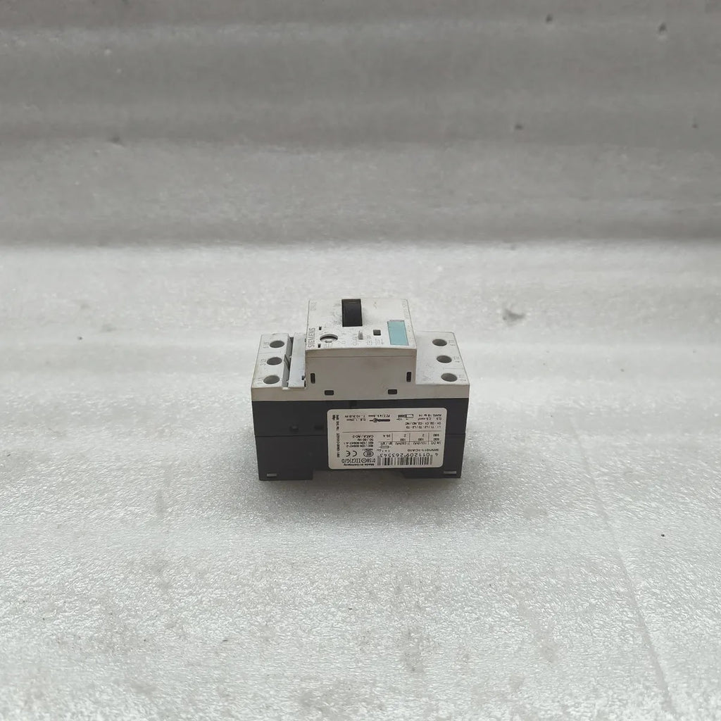 SIEMENS 3RV1011-1CA10 Motor Circuit Breaker 1.8-2.5A 690V 100kA 3-Pole SIRIUS
