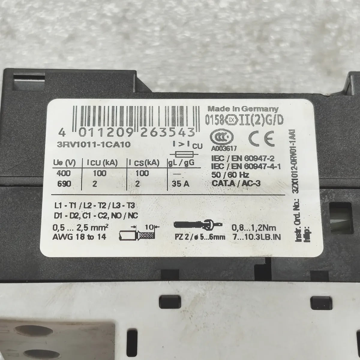 SIEMENS 3RV1011-1CA10 Motor Circuit Breaker 1.8-2.5A 690V 100kA 3-Pole SIRIUS
