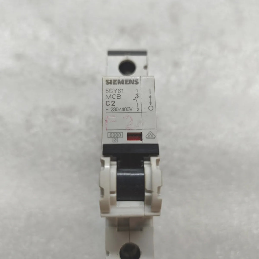 SIEMENS 5SY6102-7 MCB MINIATURE CIRCUIT BREAKER 5SY61 C2 230/400V 1 POLE 30kA