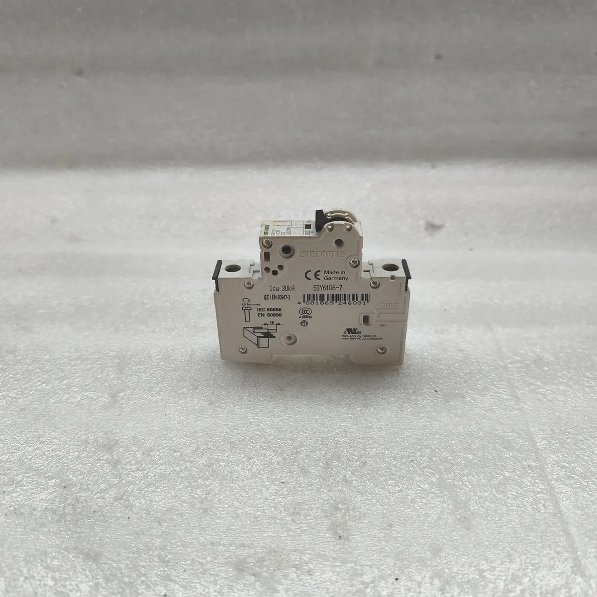 SIEMENS 5SY6106-7 MCB C6 230/400V 1-POLE 6A Icu 30kA Miniature Circuit Breaker