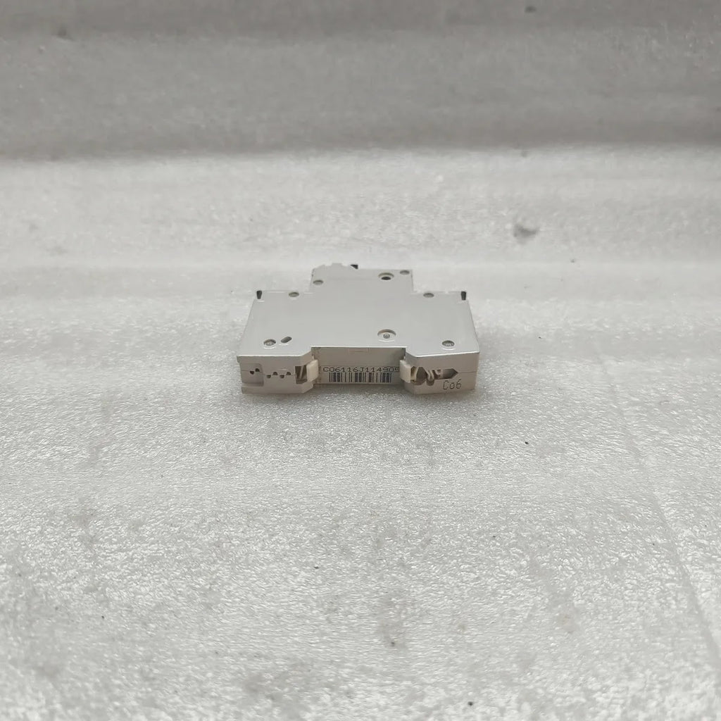 SIEMENS 5SY6106-7 MCB C6 230/400V 1-POLE 6A Icu 30kA Miniature Circuit Breaker