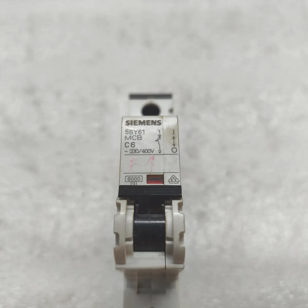 SIEMENS 5SY6106-7 MCB C6 230/400V 1-POLE 6A Icu 30kA Miniature Circuit Breaker