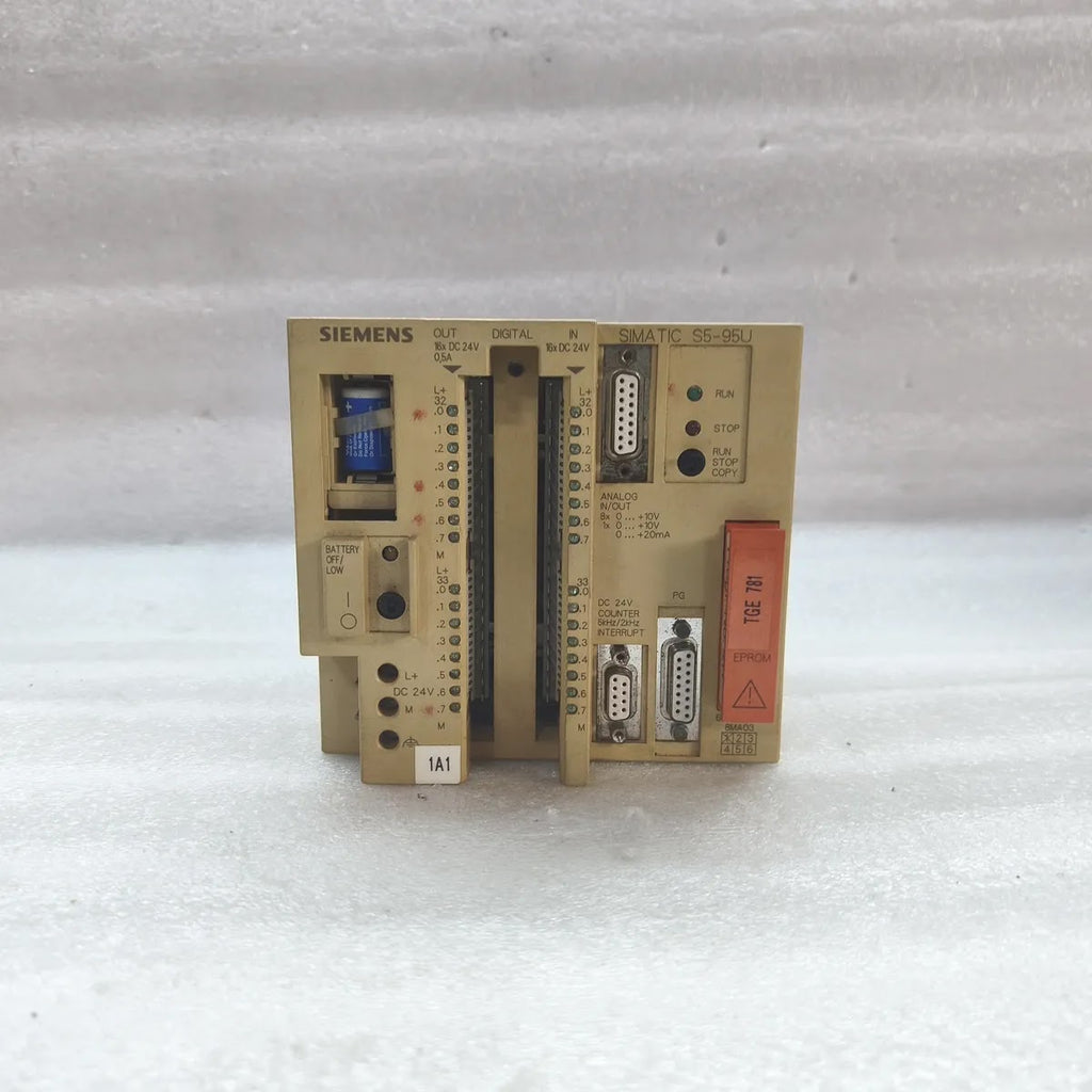 SIEMENS SIMATIC S5-95U 6ES5 095-8MA03 PLC CPU DC 24V 16x Digital IN/OUT WITH