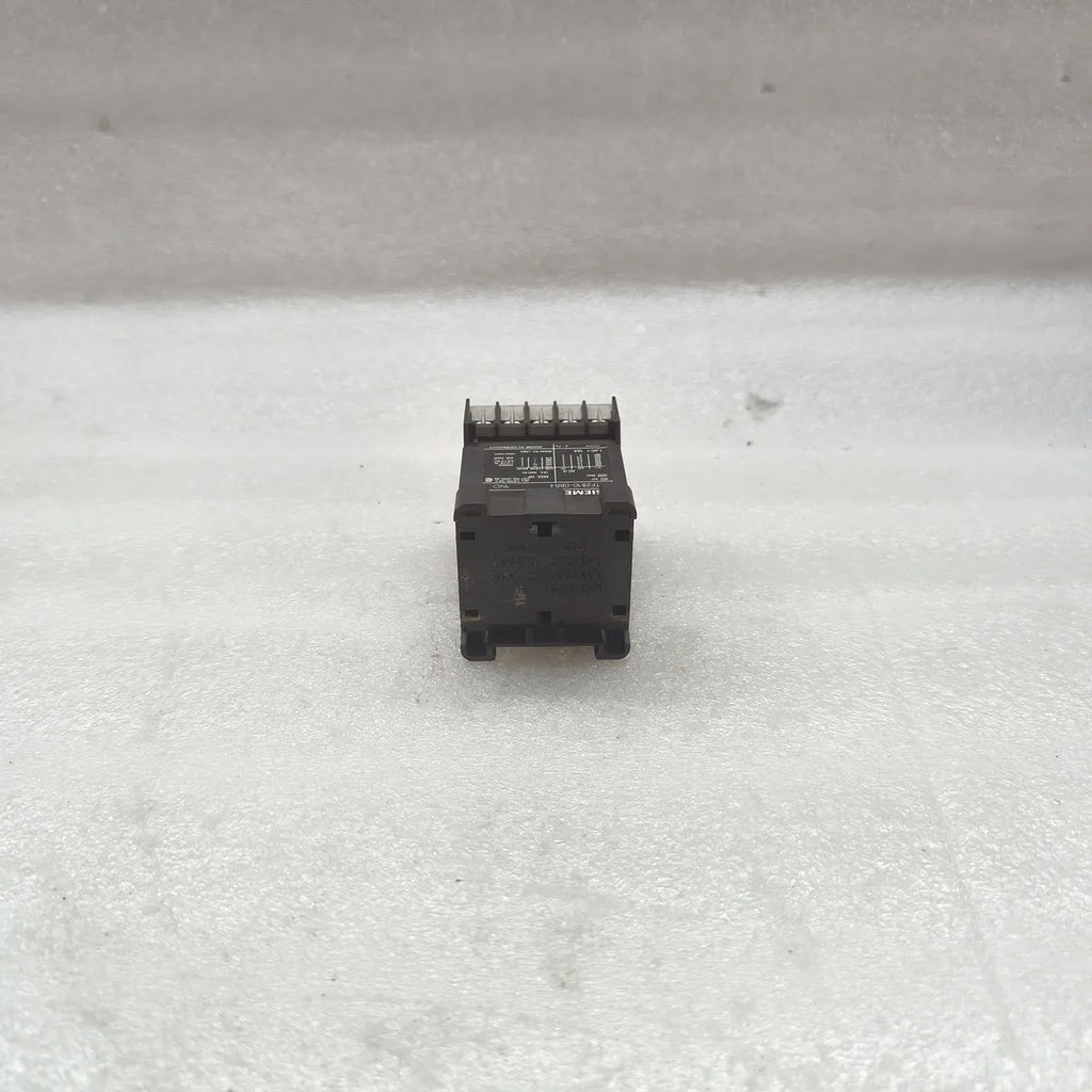 SIEMENS 3TF2810-0BB4 Mini Contactor 3-Pole 16A DC 24V Coil 1NO