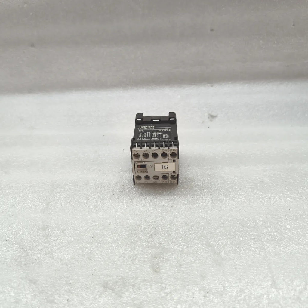 SIEMENS 3TF2810-0BB4 Mini Contactor 3-Pole 16A DC 24V Coil 1NO