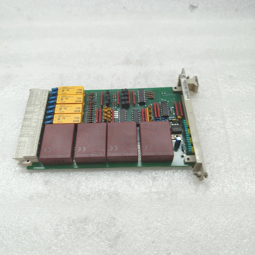 PEPPERL+FUCHS EG4-R 4-CHANNEL RELAY OUTPUT MODULE ATEX PTB 00 ATEX 2210 Ex ia
