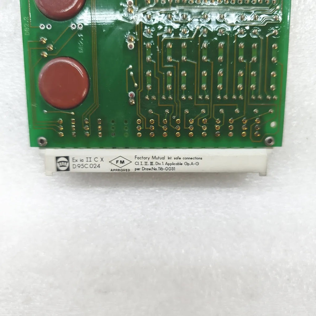 PEPPERL+FUCHS EG4-R 4-CHANNEL RELAY OUTPUT MODULE ATEX PTB 00 ATEX 2210 Ex ia