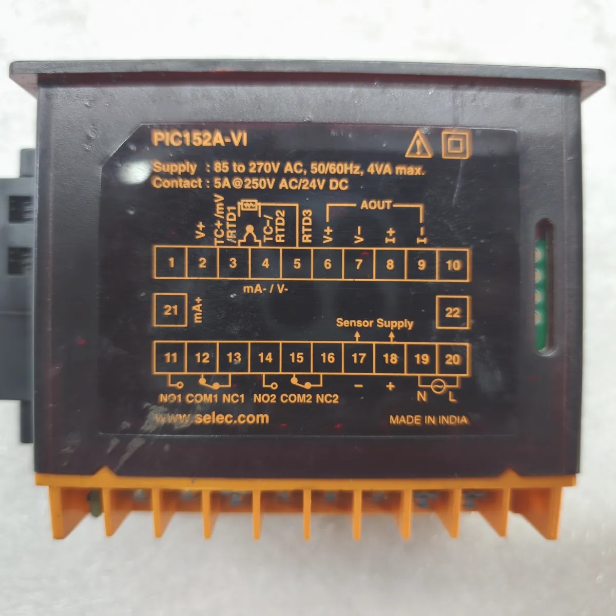 SELEC PIC152A-VI Process Indicator Controller 85-270V AC/DC 50/60Hz 4VA 5A@250V