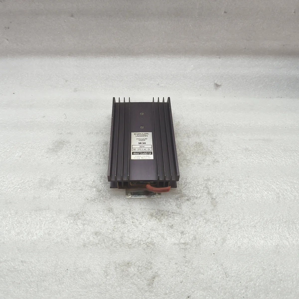 Pekka Laakso SR 50 Enclosure Heater 50W 110-270V AC DC Kojekaappi-Lammitin