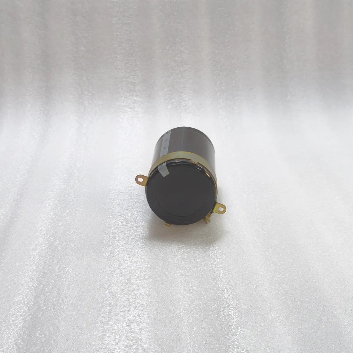 HCG F5AS Electrolytic Capacitor 4700 MFD 400 VDC Surge 450 VDC Positive
