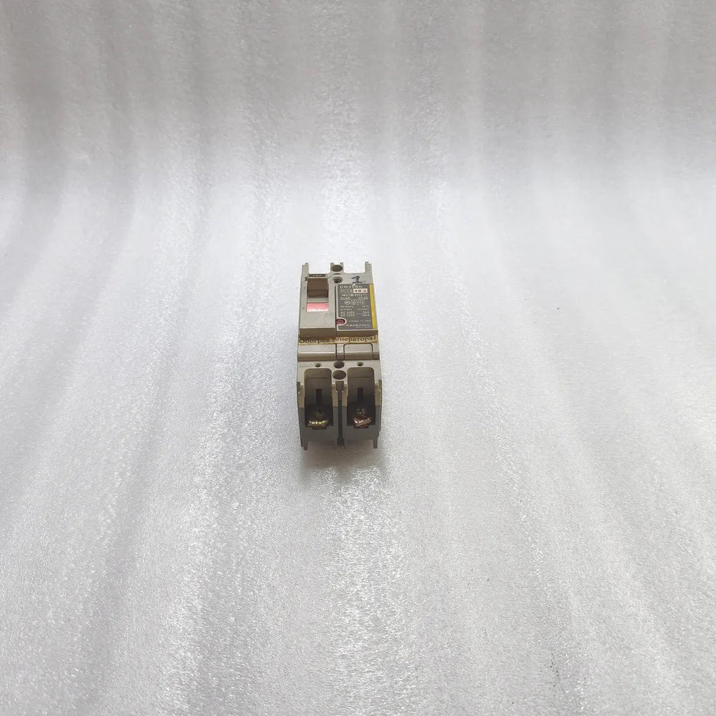 DONG-A ELECTRIC DB32Sb MCCB 2-POLE 15A 30AF AC 460V 5kA/ AC 220V 10kA Circuit