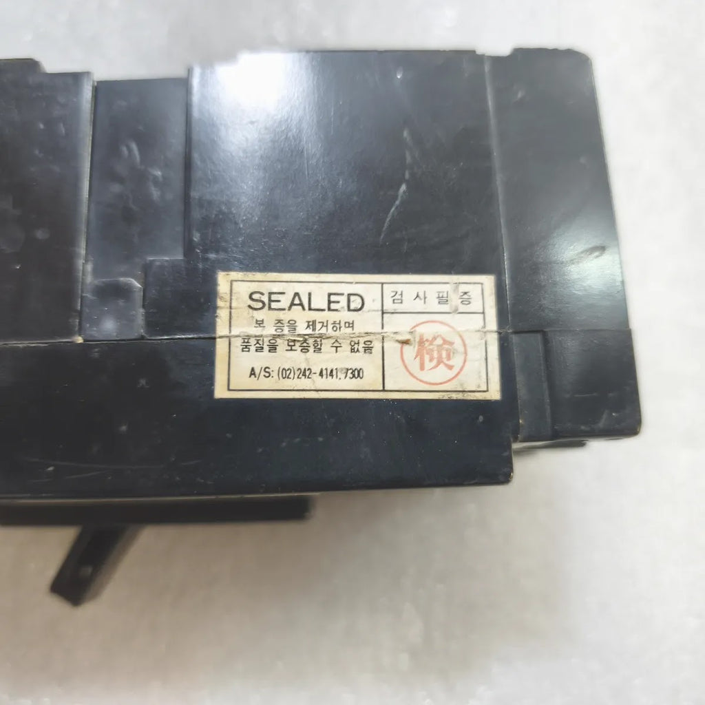 KUMSUNG ABS 32 Molded Case Circuit Breaker 2Pole 10A AC600V 30AF