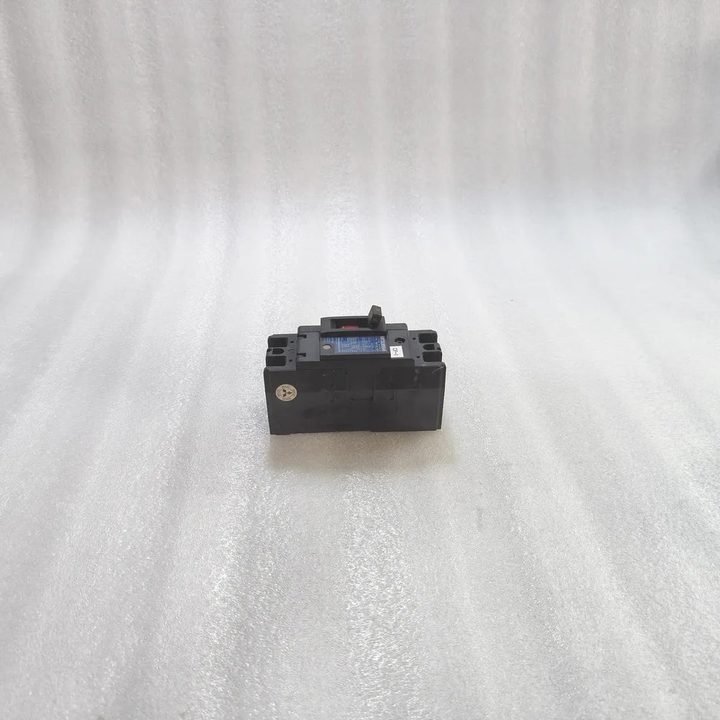 MITSUBISHI NF30-SP No-Fuse Breaker 3A 2P AC220V I.C. 5kA 600VAC 50-60Hz