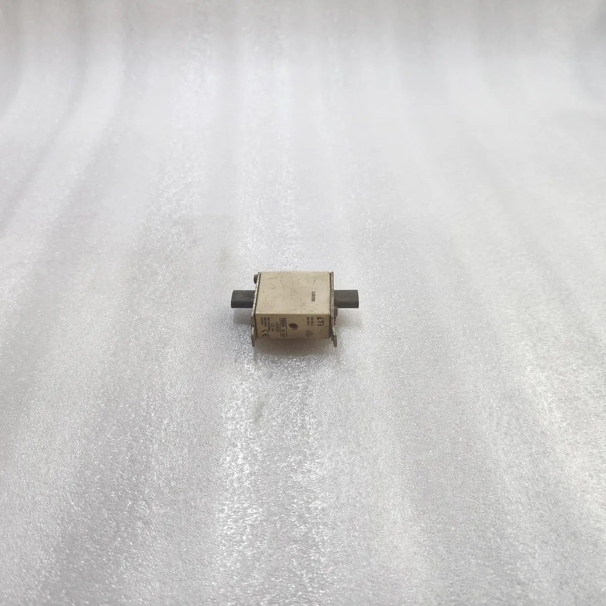 ETI NV 00 C/ NH 00 C NH FUSE 100A gL/gG ~500V 120 kA IEC/EN 60269 DIN 43620