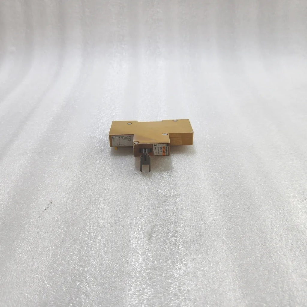 Merlin Gerin multi9 SD·OF Auxiliary Contact Block 24V= 5A 48V= 1A ≤220V~ 5A