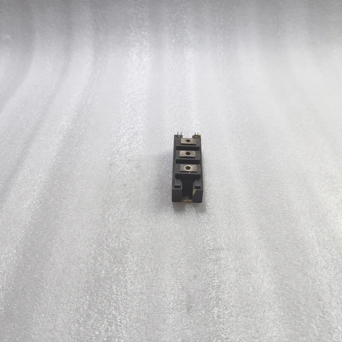 FUJI ELECTRIC 2DI 30Z-120 DUAL IGBT MODULE 30A 1200V
