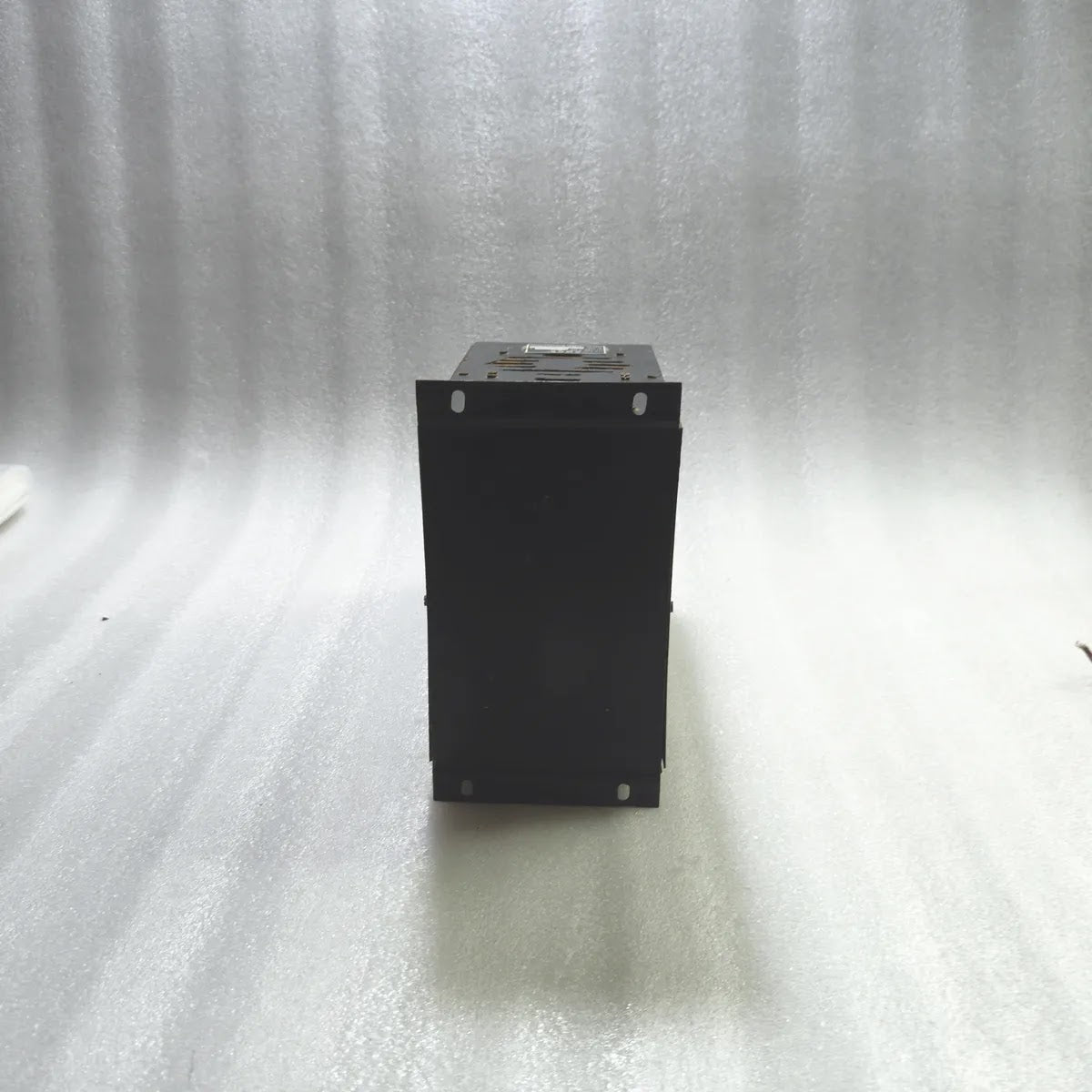 NHP ELECTRONICS SMPS SWITCHED MODE POWER SUPPLY 230V AC INPUT 24V DC 20A OUTPUT