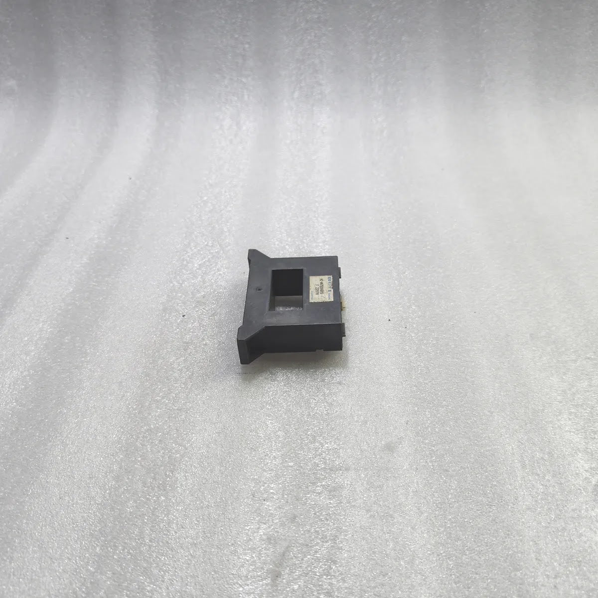 Kohshin HC-MN750V4B15 Hall Current Sensor 750A Industrial
