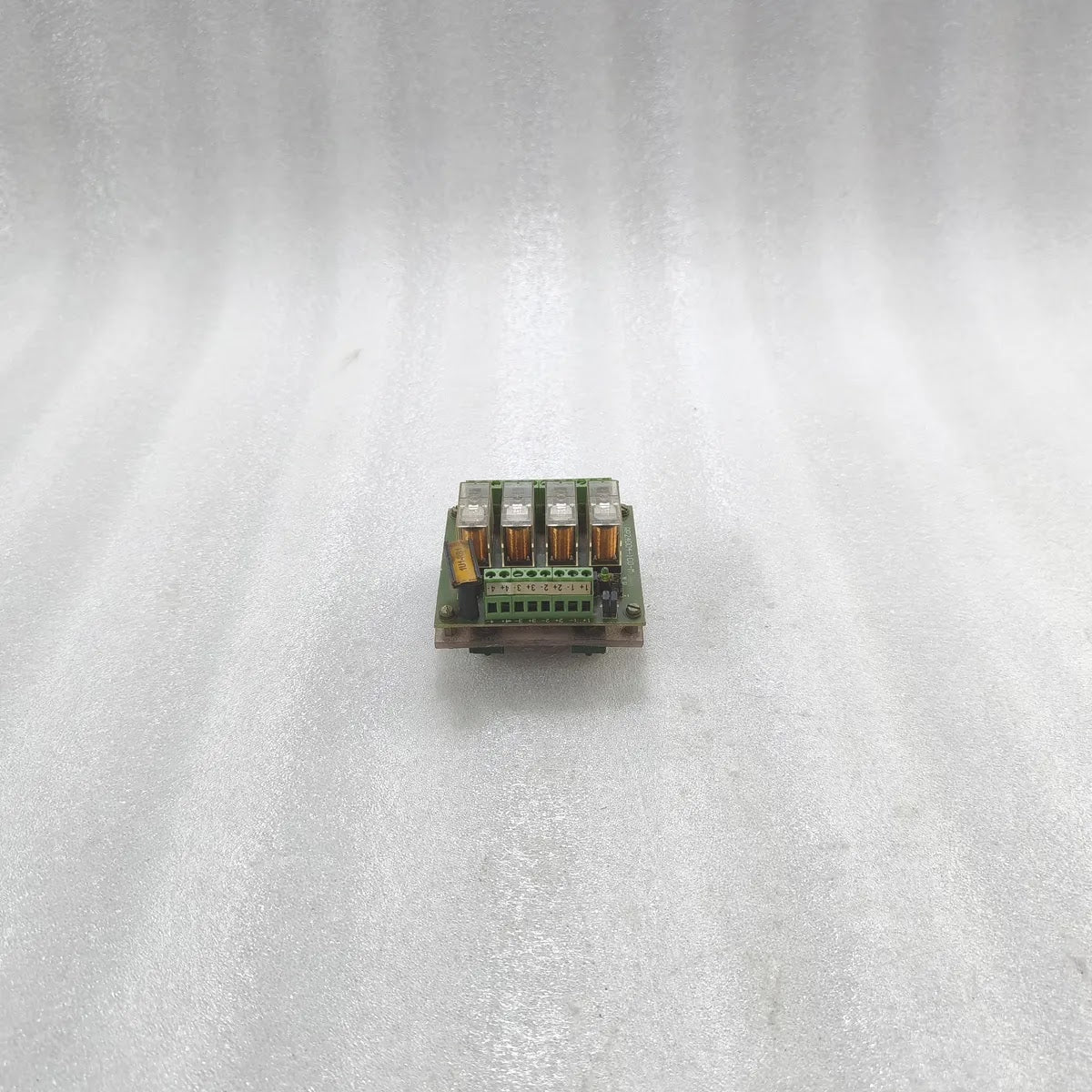 BOOST RP24D04-1CO-M Relay Interface Module 24VDC 4-Channel