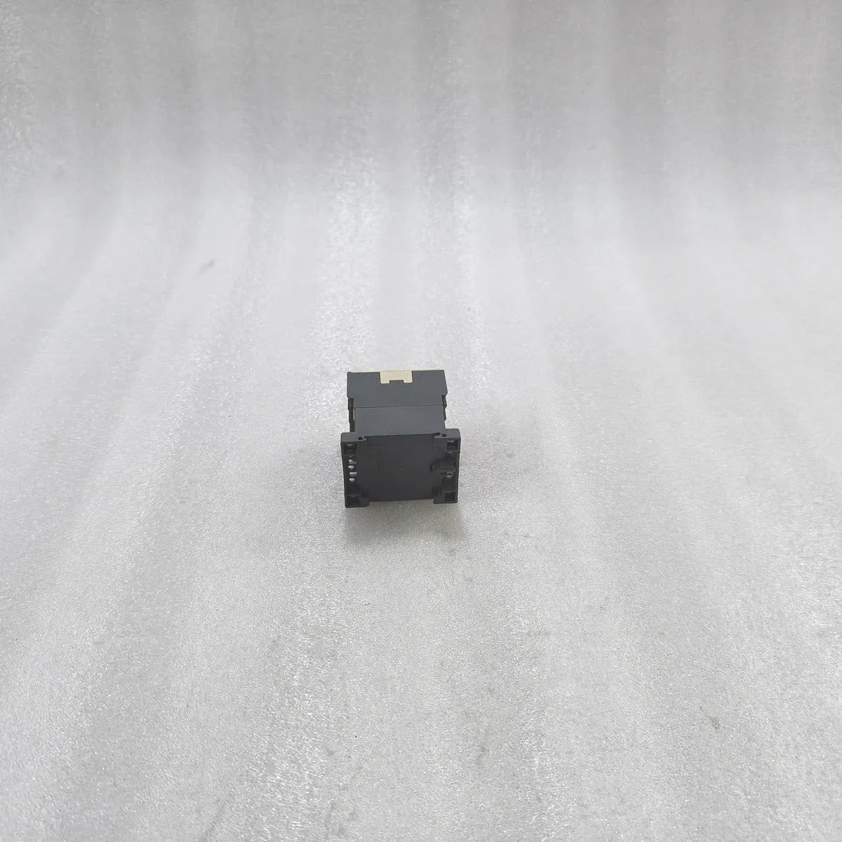 TELEMECANIQUE CA2KN22F7 Control Relay 2NO+2NC 110V 10A
