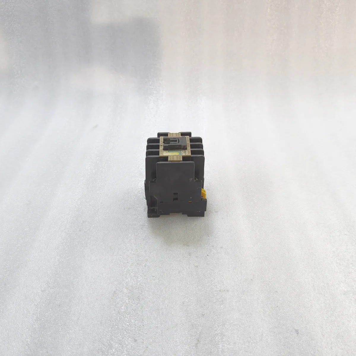 MITSUBISHI S-K21 Magnetic Contactor 32A 100V Coil