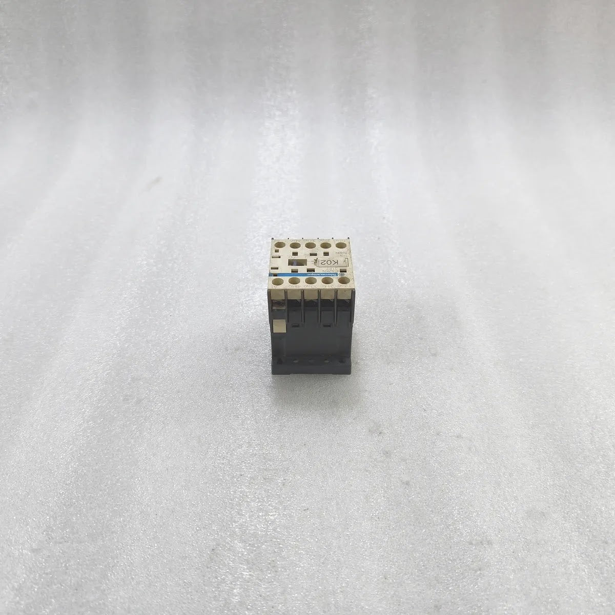 TELEMECANIQUE CA2KN31F7 TeSys K Control Relay 110V 10A