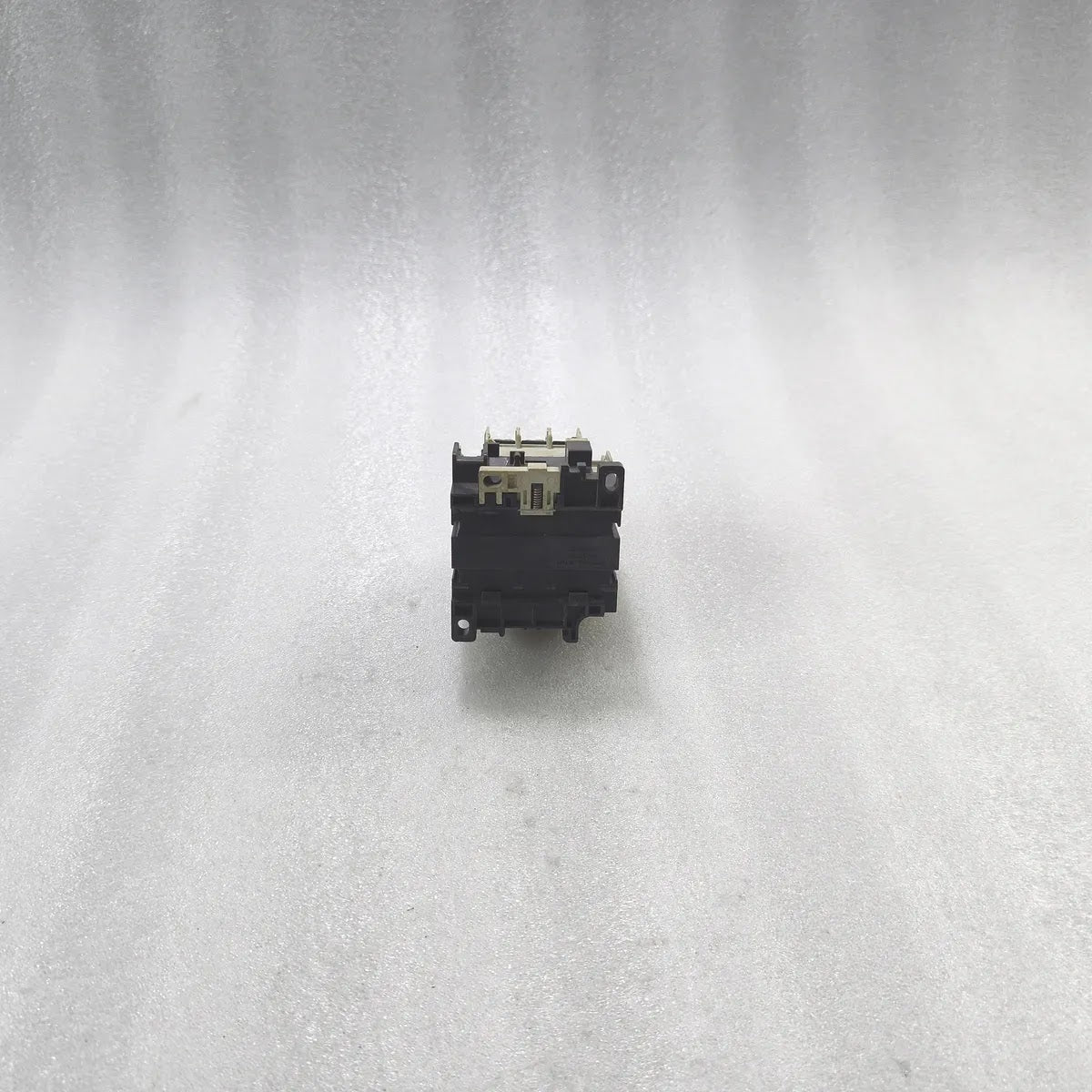 MITSUBISHI S-N21 Magnetic Contactor 32A 100-110V Coil