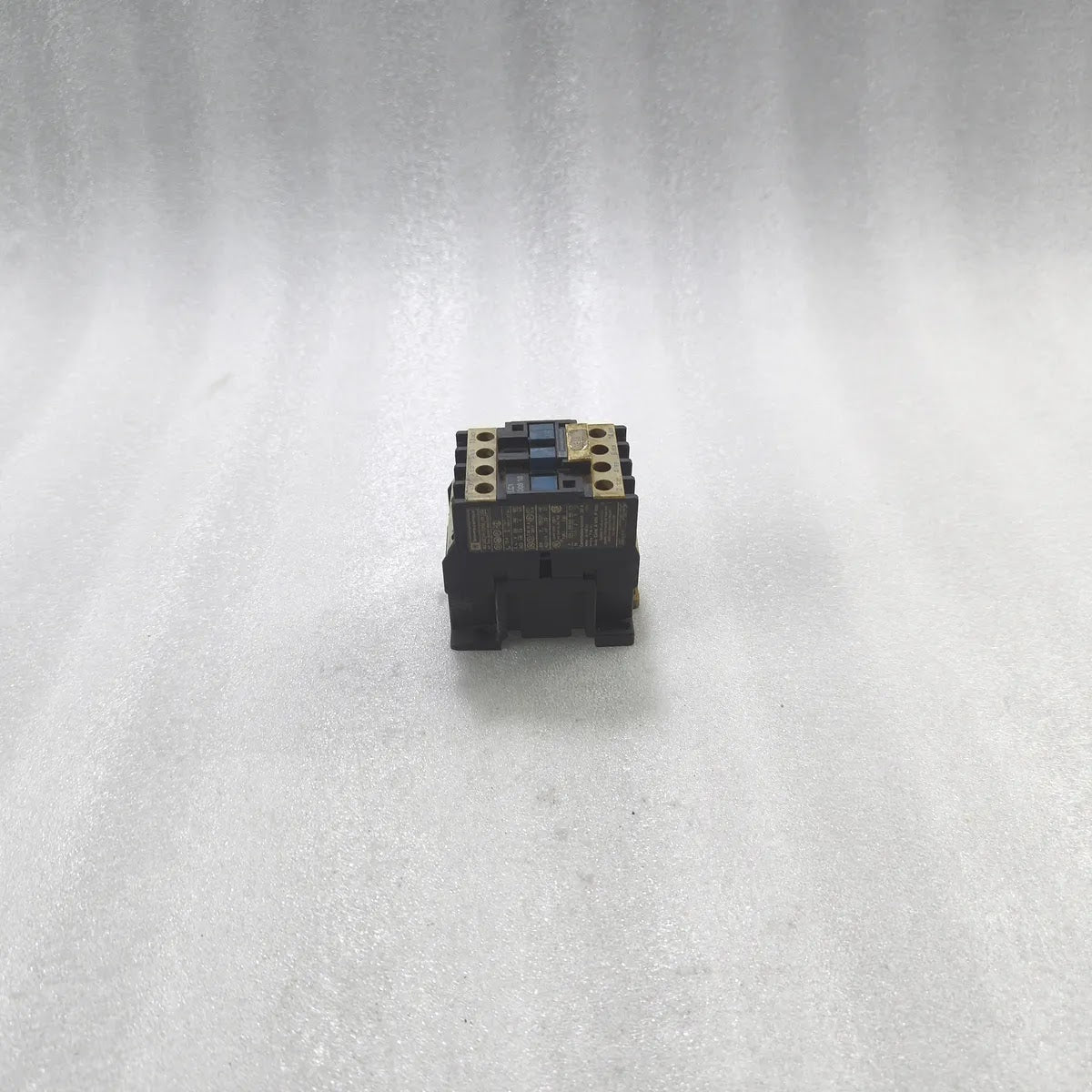 TELEMECANIQUE LC1D0910 AC Contactor 9A 110V Coil