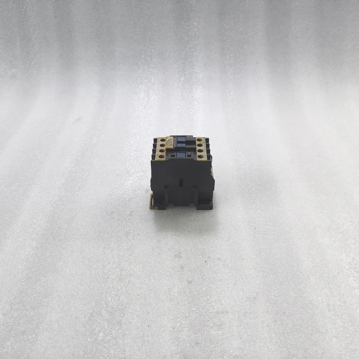 TELEMECANIQUE LC1D0910 AC Contactor 9A 110V Coil
