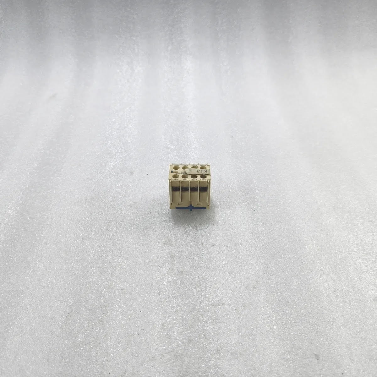 S Electric LA1KN22 Auxiliary Contact Block 2NO+2NC 10A 690V