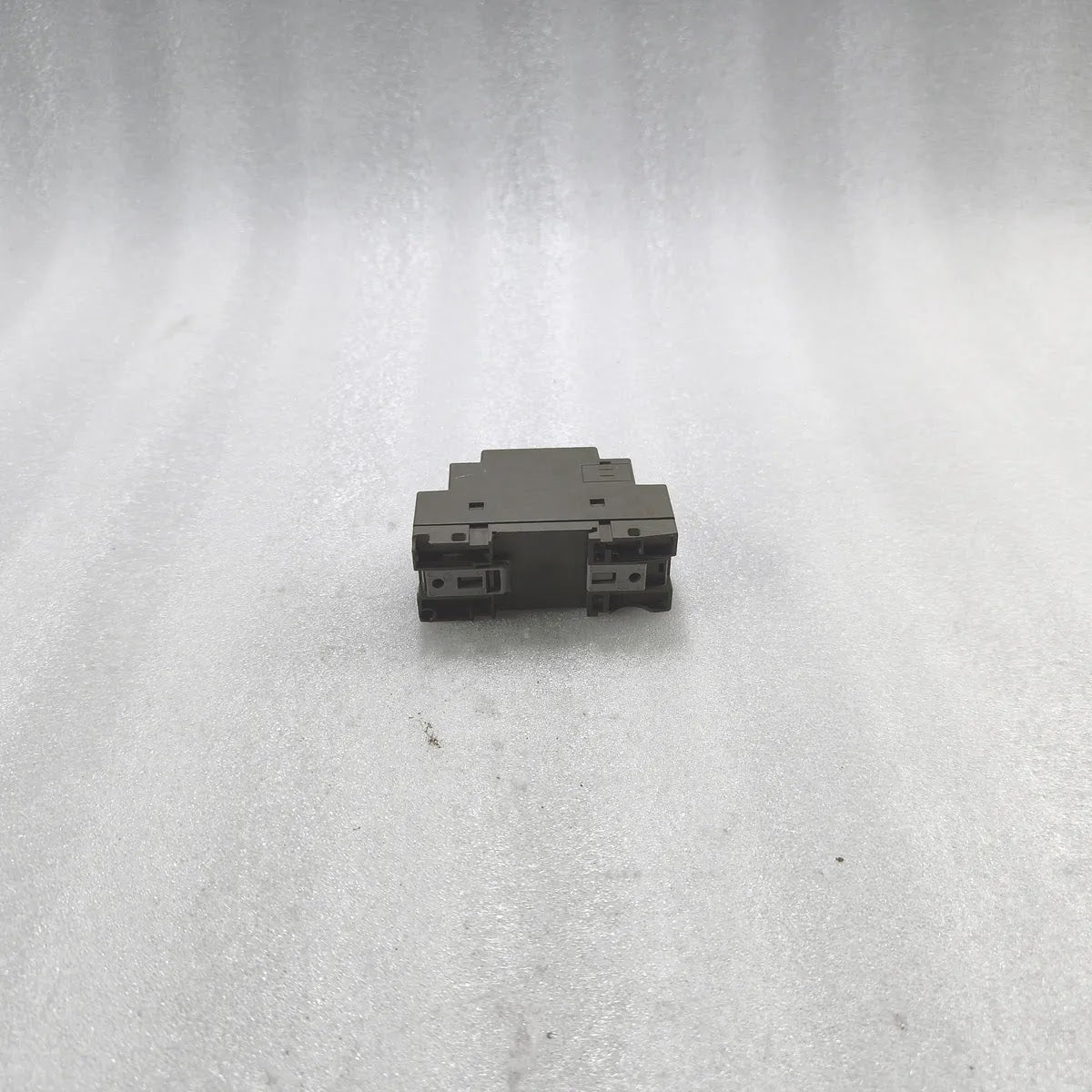 SIEMENS 6ED1055-1FB00-0BA1 LOGO! DM8 230R Expansion Module 115-240V 4DI/4DO